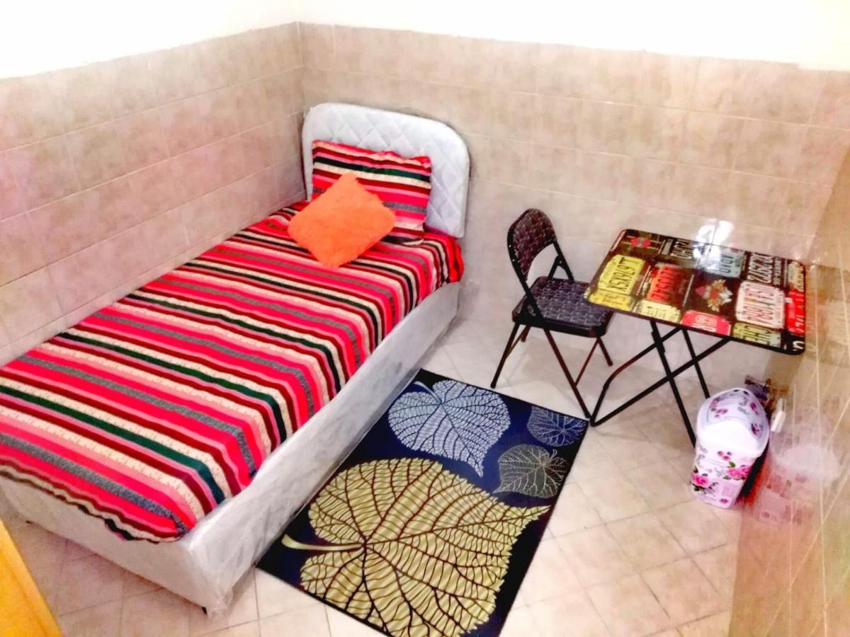 Bright Sunshine Holiday Home Shared Apartments Dubai Esterno foto